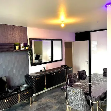 Le Midnight : Proche Centre Apartment